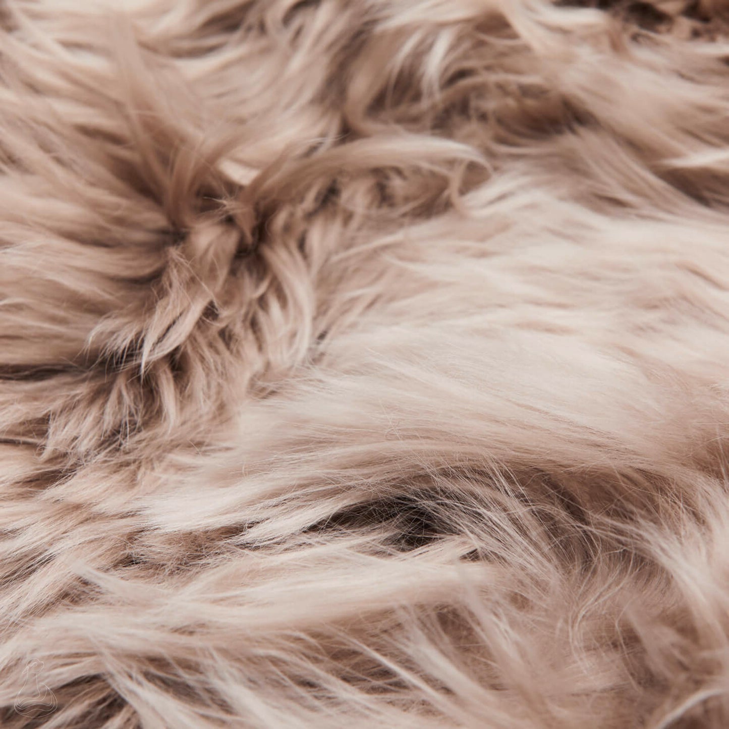 Baby Alpaca Fur Blanket | Luxury Baby Alpaca Fur Throw | Champagne Baby Alpaca Fur Throw Blanket