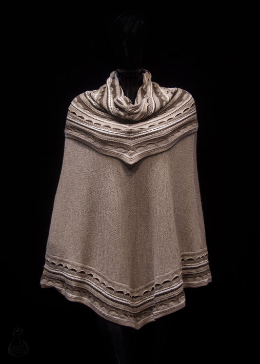 BABY ALPACA PONCHO | Luxury Peruvian Handcrafted Poncho | Lightweight Hooded Poncho